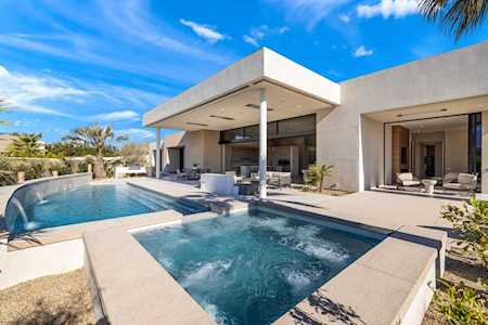 8 Sterling Ridge Dr Rancho Mirage, CA 92270