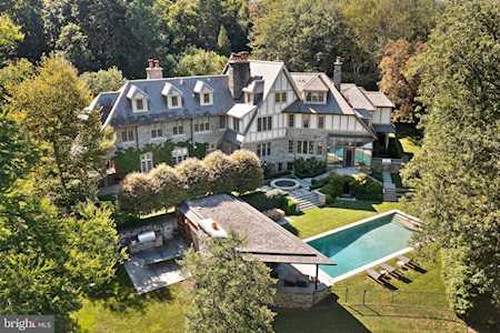 423 N Spring Mill Rd Villanova, PA 19085