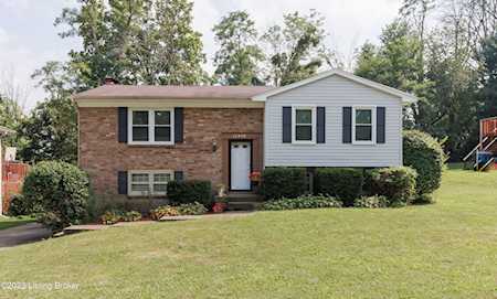12408 Brookgreen Dr Louisville, KY 40243