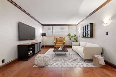 1770 Bryant Avenue S #103 Minneapolis, MN 55403