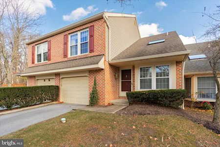 3 Oak Leaf Ln Downingtown, PA 19335