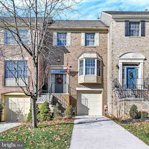 10 Hewetson Ct Lutherville Timonium, MD 21093