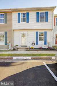 511 Realm Ct E Odenton, MD 21113