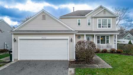 1422 Magnolia Way Carol Stream, IL 60188
