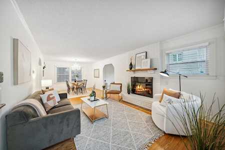 1688 Mississippi River Boulevard S Saint Paul, MN 55116