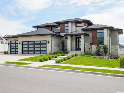 8017 S Red Baron Ln West Jordan, UT 84081
