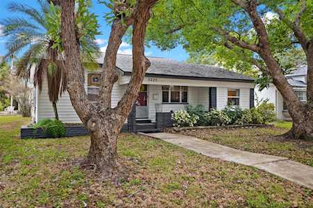 3225 11th St N St. Petersburg, FL 33704