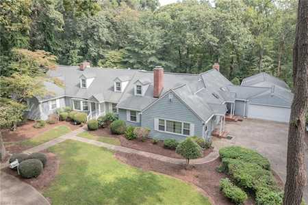 2060 Hunters Trl Norfolk, VA 23518