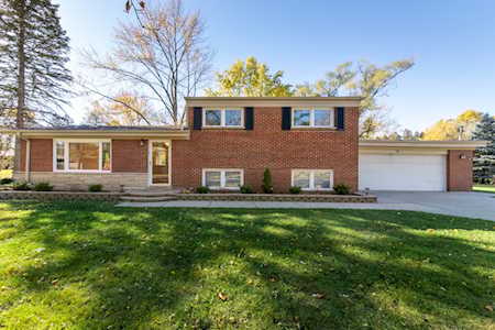 22 W Stonegate Dr Prospect Heights, IL 60070