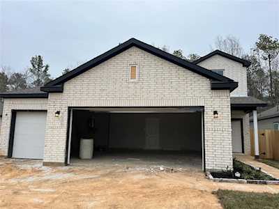 9586 Caney Trails Rd Conroe, TX 77303