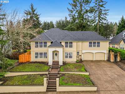 2010 NW Sarah AVE Albany, OR 97321