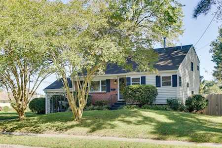 216 Cassady Ave Virginia Beach, VA 23452