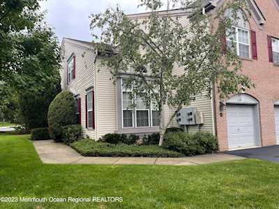 107 Persimmon Ln #N107 Holmdel, NJ 07733