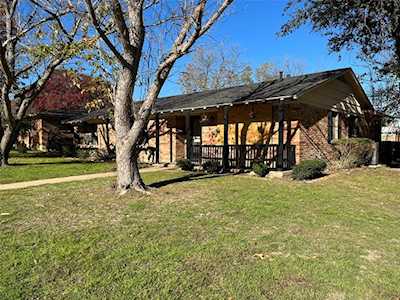 5429 Westcreek Drive Fort Worth, TX 76133