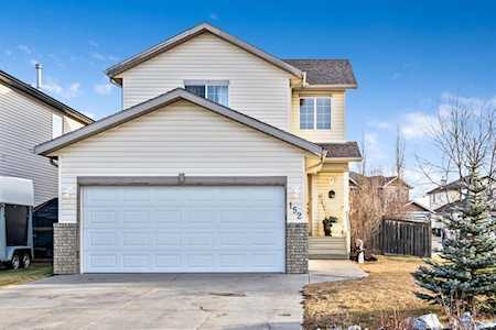 152 Bow Ridge Dr Cochrane, AB T4C 1V7