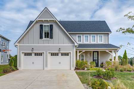 7542 Delancey Dr College Grove, TN 37046