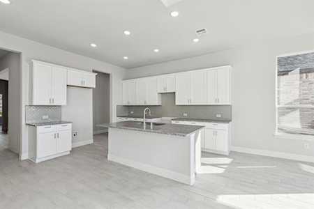 1728 Barnwood Trace Weston, TX 75009