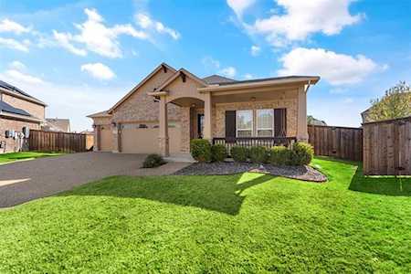 620 Chippewa Way Aubrey, TX 76227