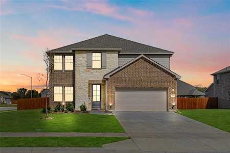1652 Whitworth Drive Fort Worth, TX 76052