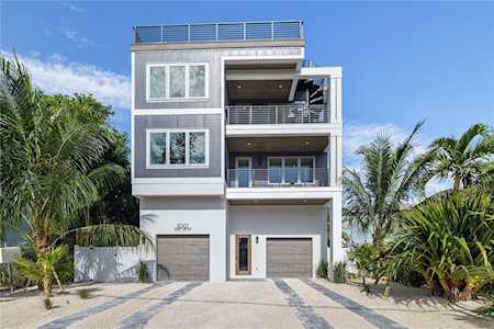 100 12th St N Bradenton Beach, FL 34217