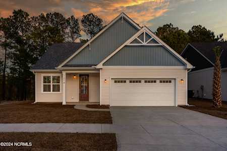 1214 Kerr Lake Dr Leland, NC 28451