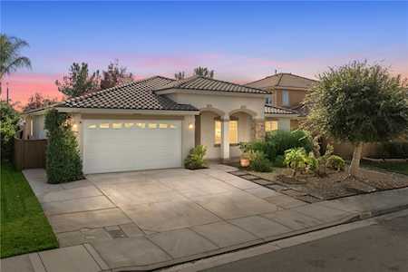 31651 Mccartney Dr Winchester, CA 92596