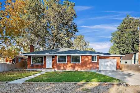 1013 NE 3rd Street Meridian, ID 83642