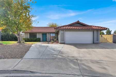 406 Woodridge Dr Henderson, NV 89015