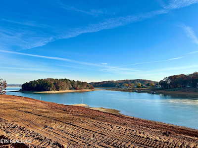 203 Lakeshore Bay Rd Jefferson City, TN 37760