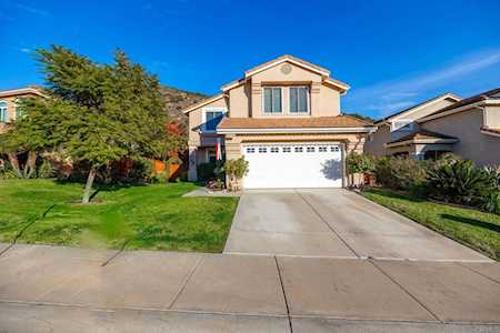 29759 Platanus Dr Escondido, CA 92026