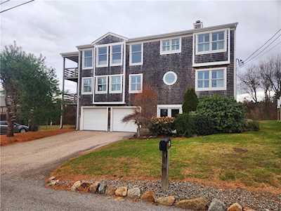 32 Bayberry Rd Jamestown, RI 02835