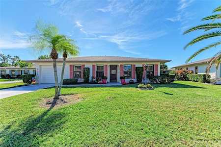 735 Vivienda West Blvd #27 Venice, FL 34293