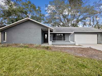 8621 White Springs Dr New Port Richey, FL 34655