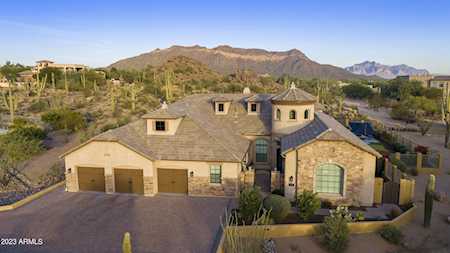 8965 E Rosedale Circle Mesa, AZ 85207