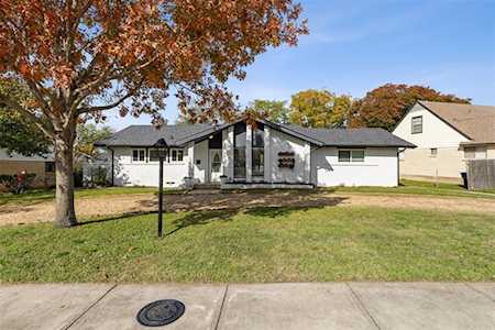 1205 Golden Trophy Drive Dallas, TX 75232