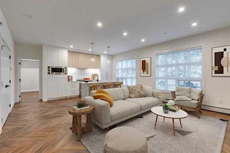 4275 Norford Ave NW #107 Calgary, AB T3B6M2