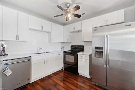 512 Hillshire Way Virginia Beach, VA 23454