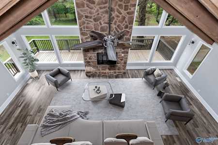 1300 NW Whispering Hills Circle Hartselle, AL 35640