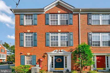 3654 Madison Watch Way Falls Church, VA 22041