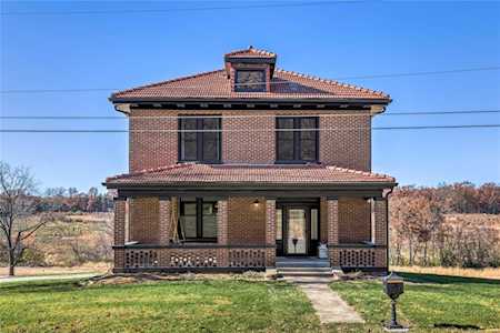 415 S Morgan Warrenton, MO 63383