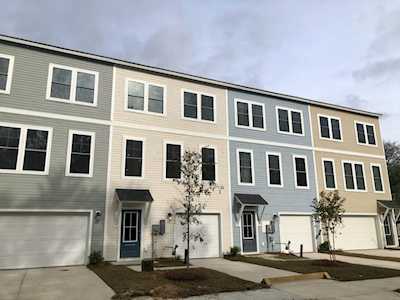 2004 Callaway Circle Hanahan, SC 29410