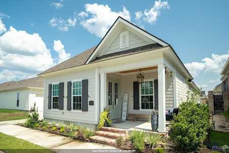 4915 Parkside Way Gonzales, LA 70737