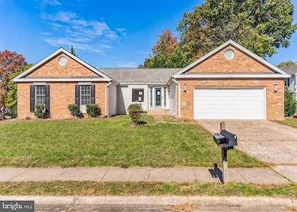 6204 Otter Run Rd Clifton, VA 20124