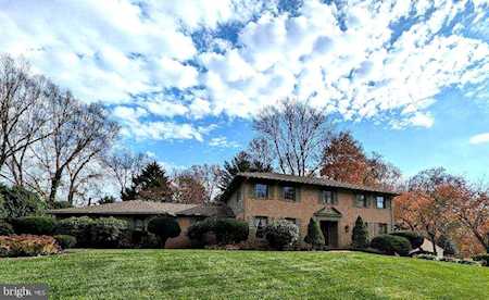3910 Heather Dr Greenville, DE 19807