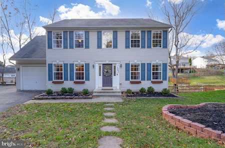 1301 Batley Dr Eldersburg, MD 21784