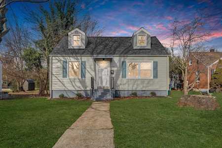 2718 NW Dorchester Roanoke, VA 24012