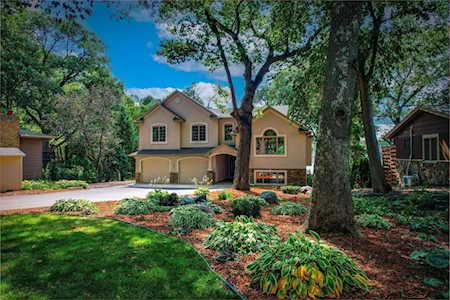 3133 Butternut Circle NW Prior Lake, MN 55372