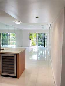 7900 Camino Cir #209 Miami, FL 33143