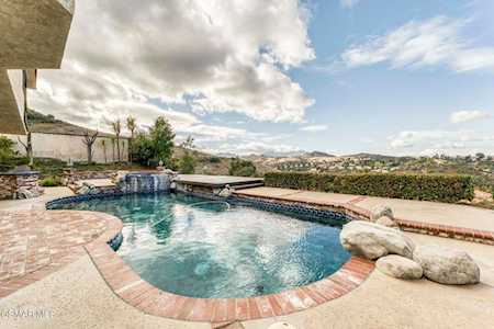 3435 Twin Lake Westlake Village, CA 91361