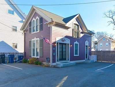2R Dearborn St Salem, MA 01970